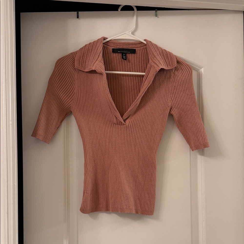 White House Black Market Ribbed Blush Top